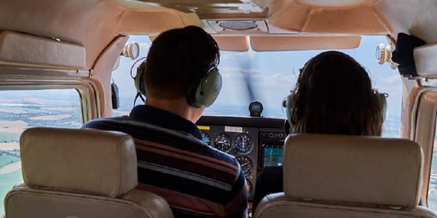 Fixed Wing Pilot License in Oregon